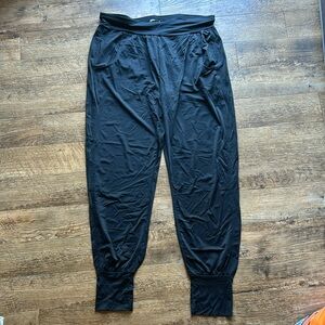 NWOT-ZYIA retired black joggers in a bottle